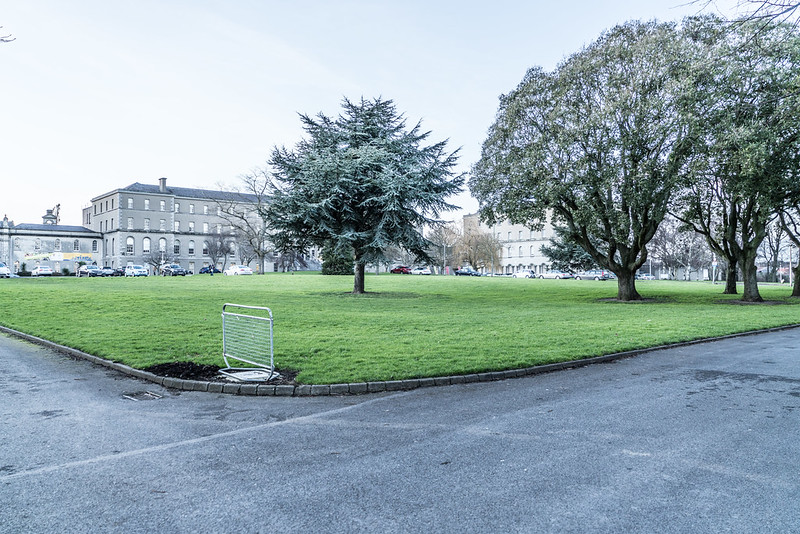 Retaining access to the Holy Cross site